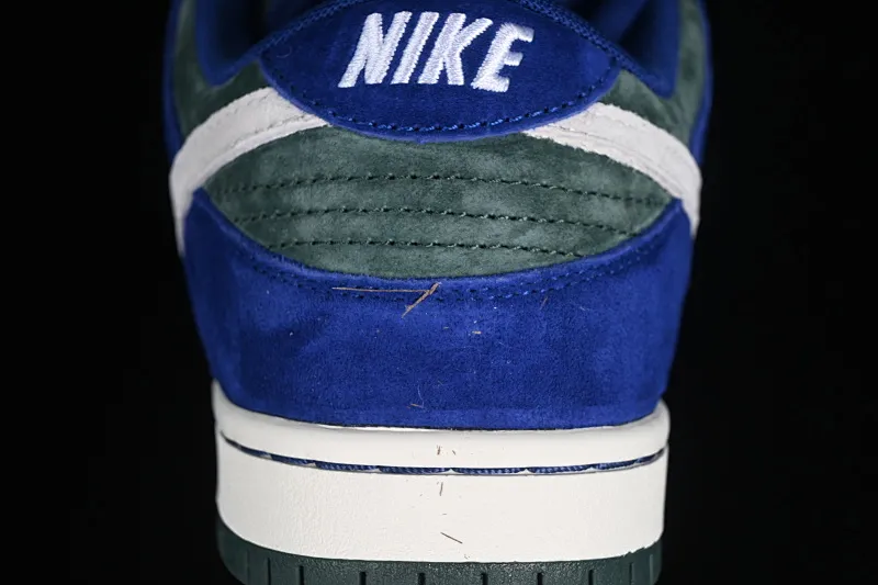 All categories Nk SB Dunk Series Nk SB Dunk Low Low-top sneakers K version Nk SB Dunk Low SB dunk series low-top casual sports skateboard shoes HF3704-400